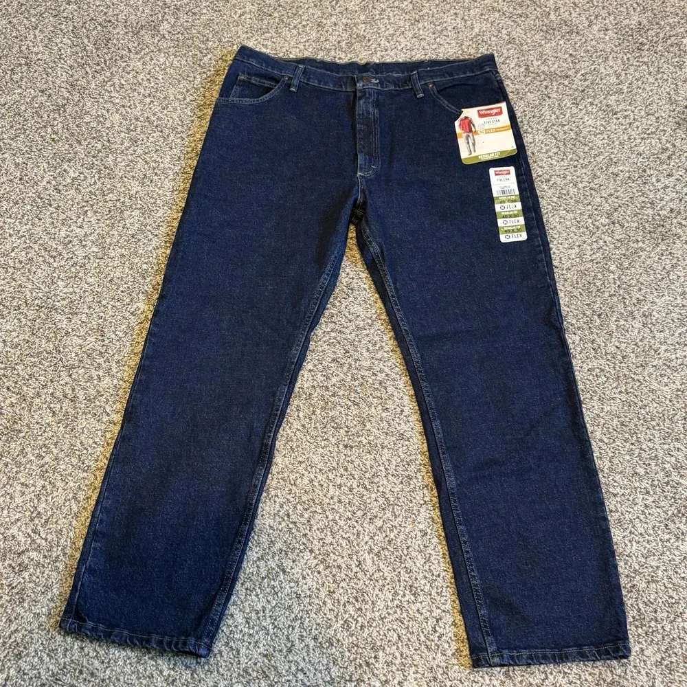 NWT Wrangler Flex Regular Fit 5 Star Premium Denim Mens Size 40x30 Blue Jeans